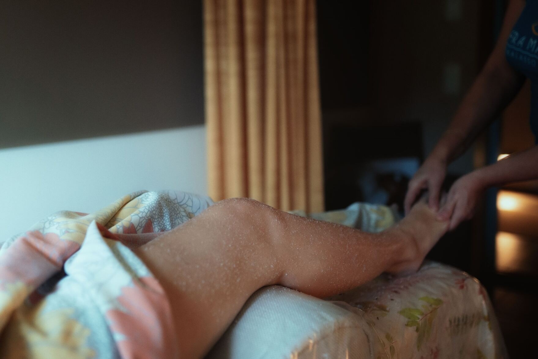 Отшелушивающий и увлажняющий уход за телом 25 минут