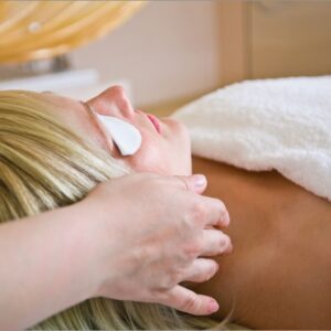 So Delicate face care